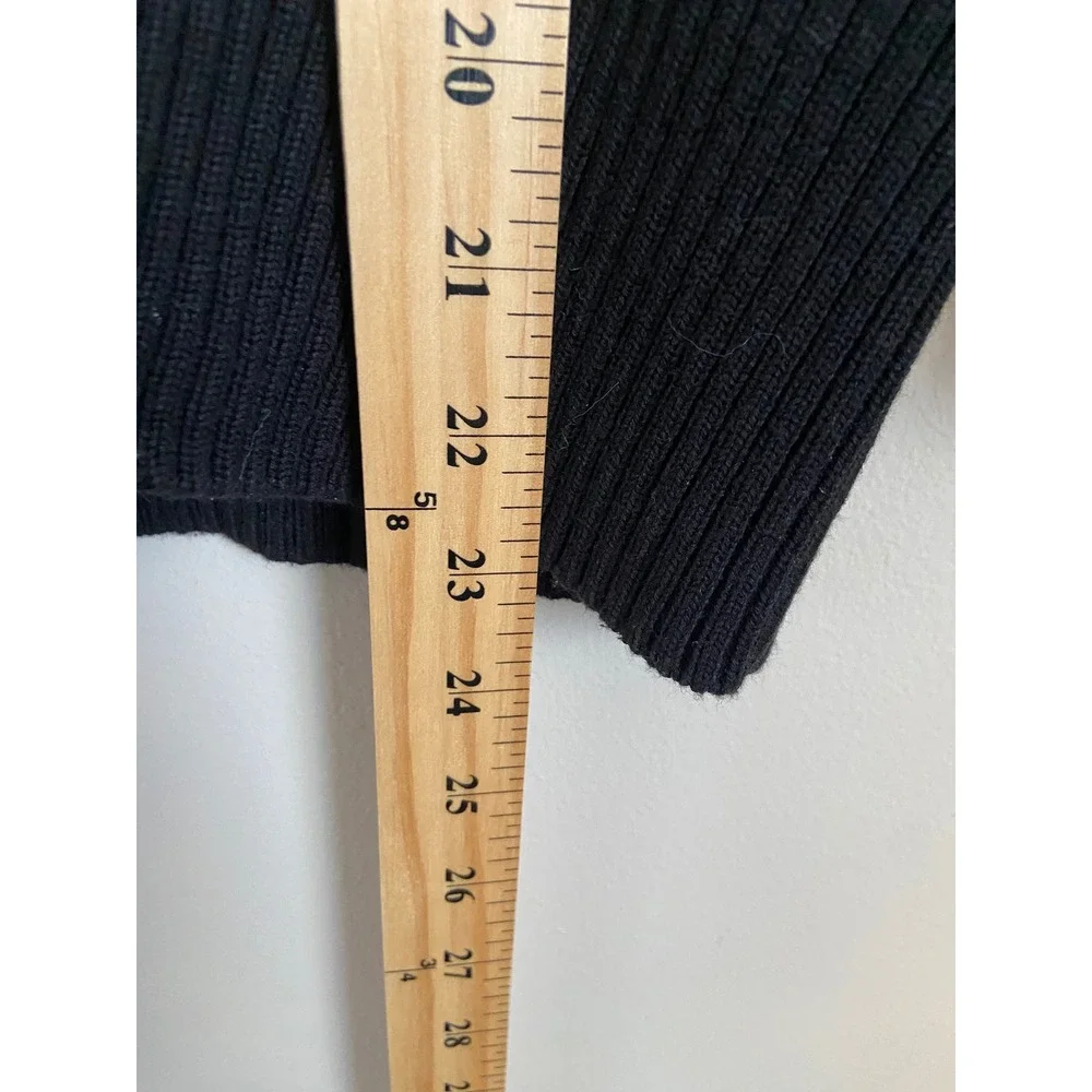 Icelandic Design Black‎ White Chevron Knit Cardigan Wood Buttons Silk Blend M